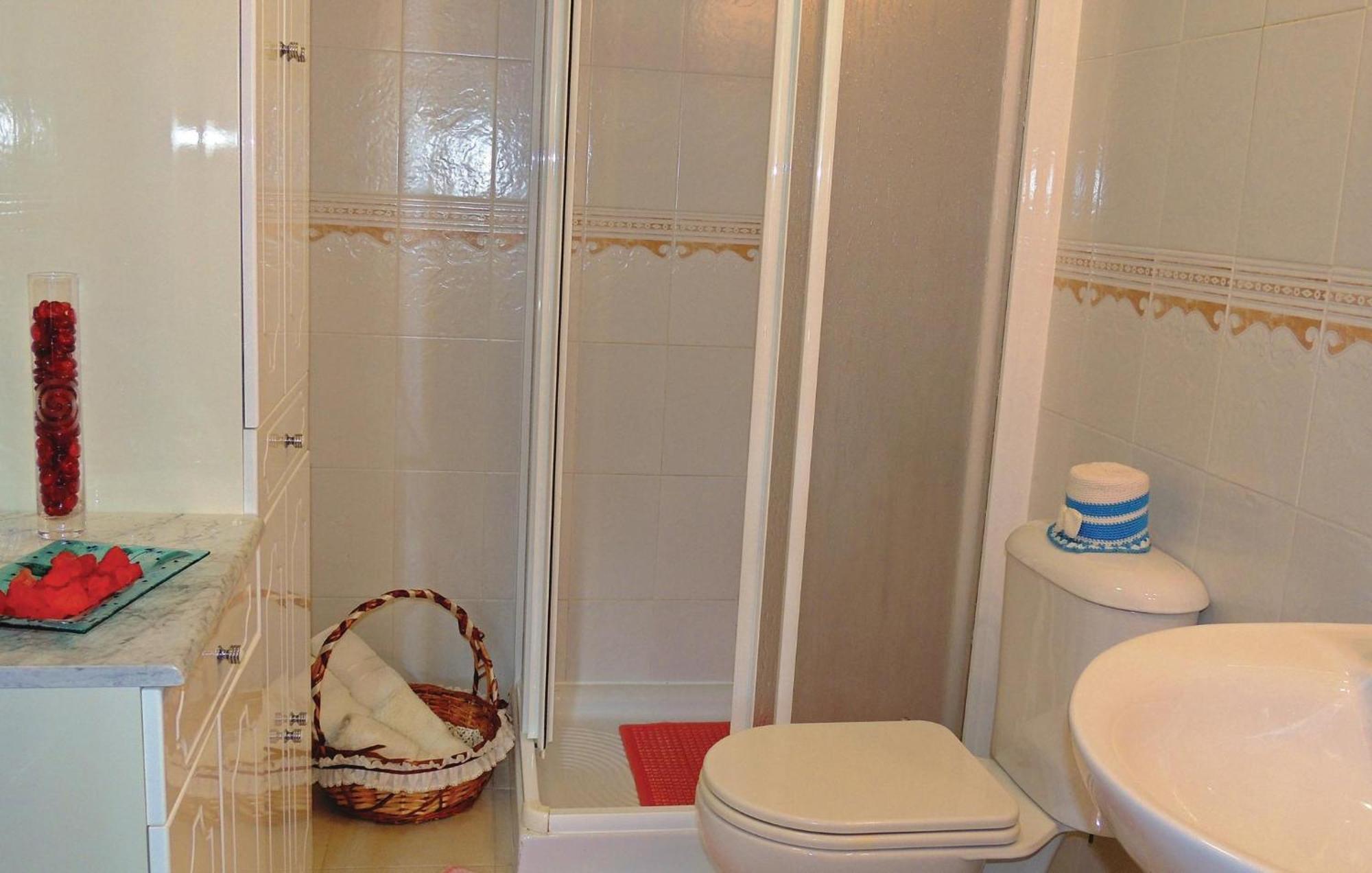 3 Bedroom Nice Apartment In Jerez De La Frontera Exterior photo